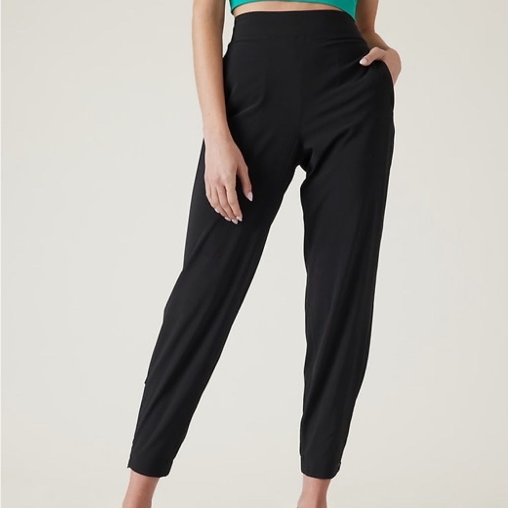 Athleta brooklyn jogger